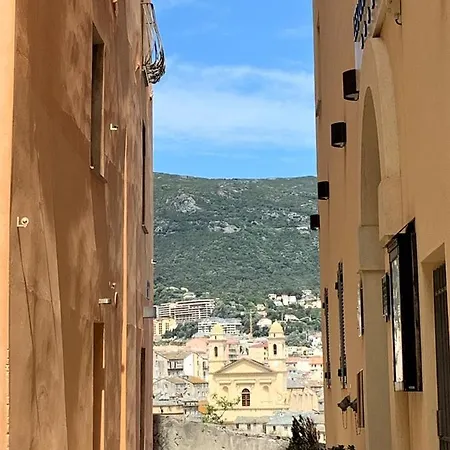 Casa A Certosa Au Coeur De La Citadelle * Bastia (Corsica)