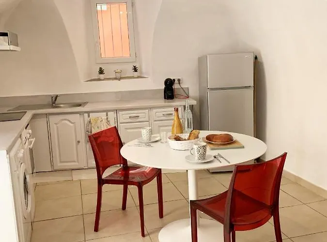 Casa A Certosa Au Coeur De La Citadelle Appartamento *