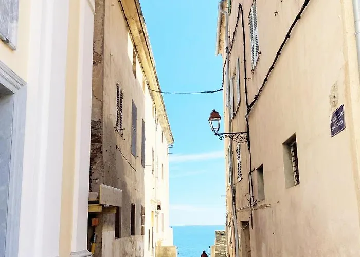 Apartamento Casa A Certosa Au Coeur De La Citadelle *