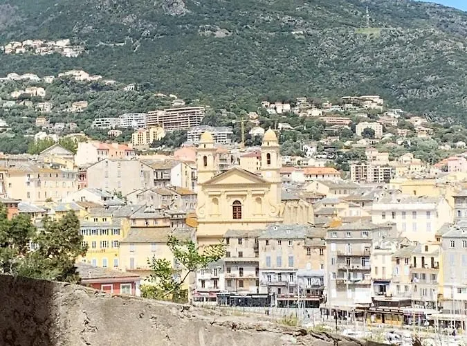 Casa A Certosa Au Coeur De La Citadelle * Bastia (Corsica)