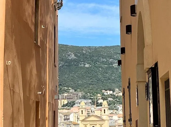 Casa A Certosa Au Coeur De La Citadelle * Bastia (Corsica)