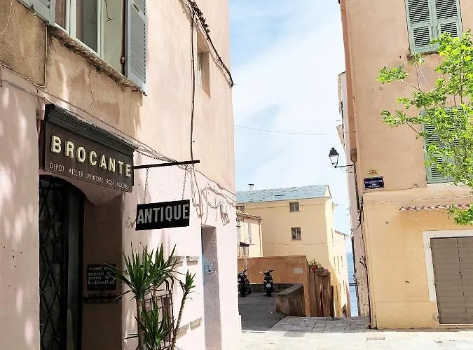 Casa A Certosa Au Coeur De La Citadelle Apartamento *